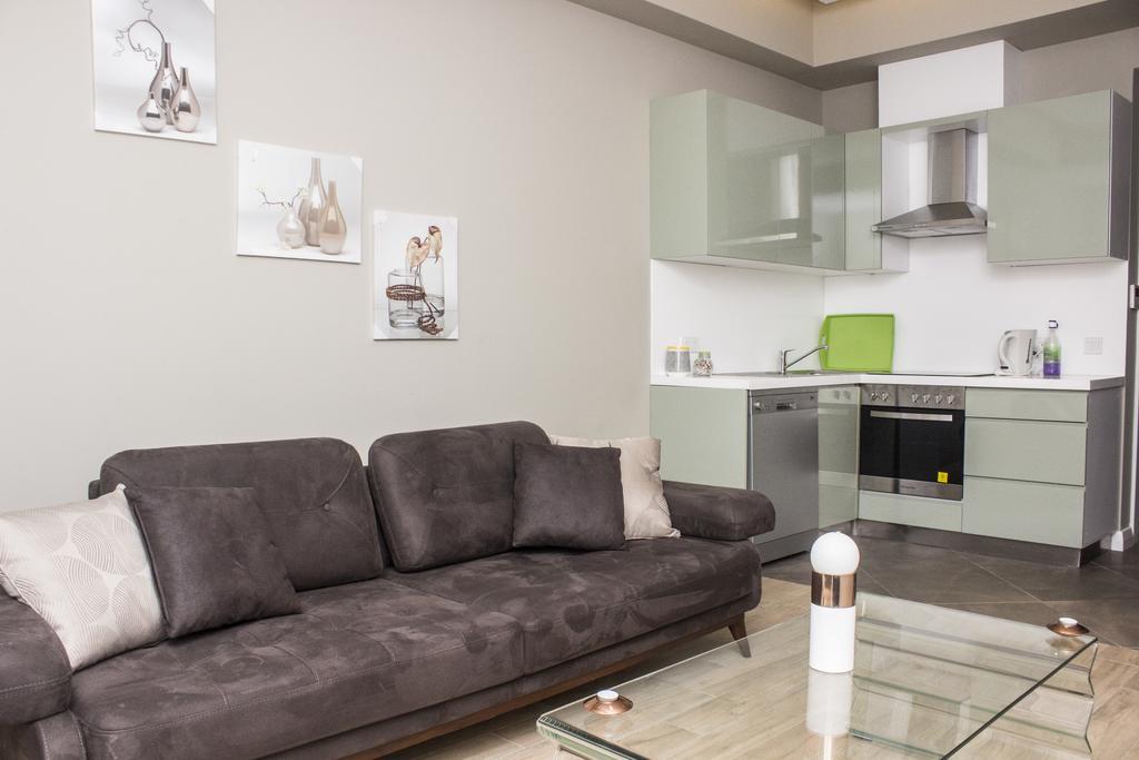 Accra Luxury Apartments Cantonments Ngoại thất bức ảnh