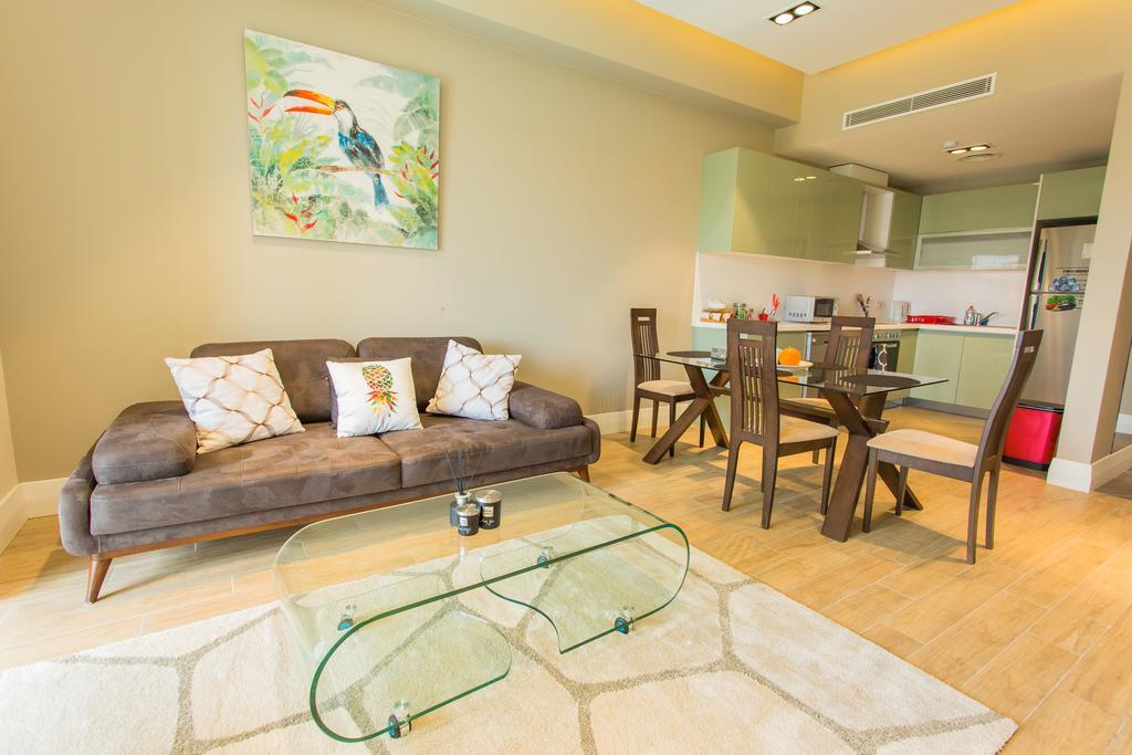 Accra Luxury Apartments Cantonments Ngoại thất bức ảnh